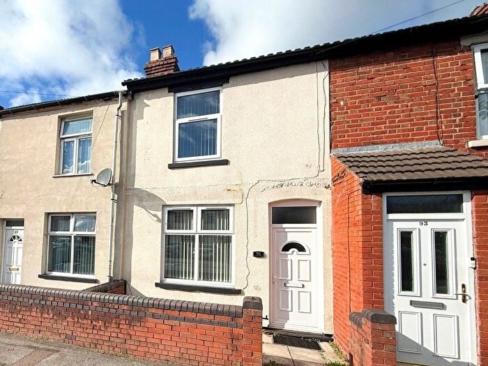 2 Bedroom Terraced House To Rent In Gorsebrook Road, Dunstall, Wolverhampton, West Midlands, WV6