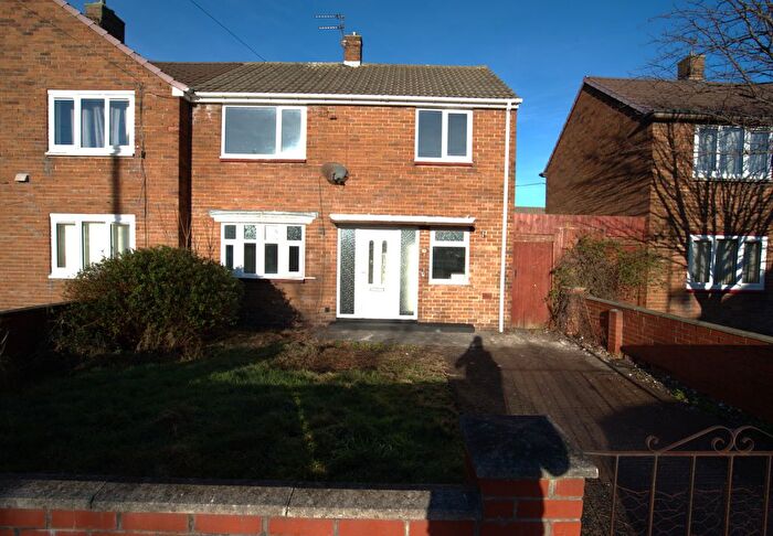 3 Bedroom Semi-Detached House For Sale In Seton Avenue, South Shields, Tyne And Wear, NE34