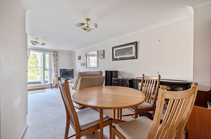 2 Bedroom Flat For Sale In Fisher Street, Paignton, Devon, TQ4