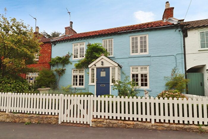 3 Bedroom Cottage For Sale In Front Street, Tealby, LN8
