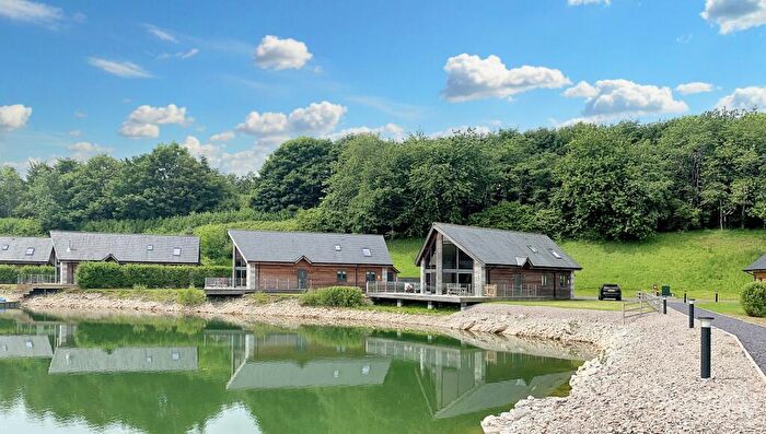 3 Bedroom Detached House For Sale In , Twin Lakes Country Club, Tewitfield, Carnforth, LA6