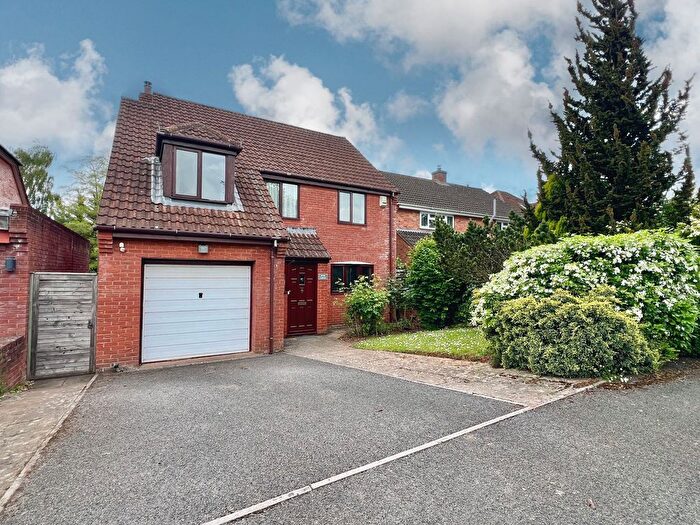 4 Bedroom Detached House For Sale In Broadlands Rise, Taunton - No Onward Chain!, TA1