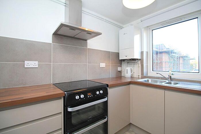 1 Bedroom Apartment To Rent In Trinity Street, Loughborough, LE11