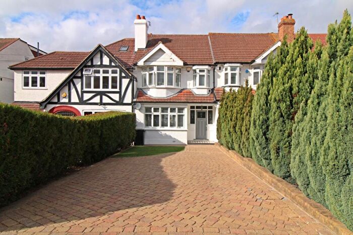 3 Bedroom Terraced House For Sale In Wickham Chase, West Wickham, BR4