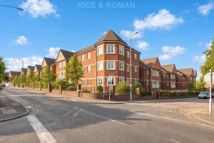 2 Bedroom Flat To Rent In Swift House, Maidenhead, SL6