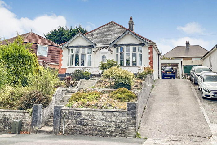 3 Bedroom Detached Bungalow For Sale In Victoria Road, St Budeaux, Plymouth, PL5