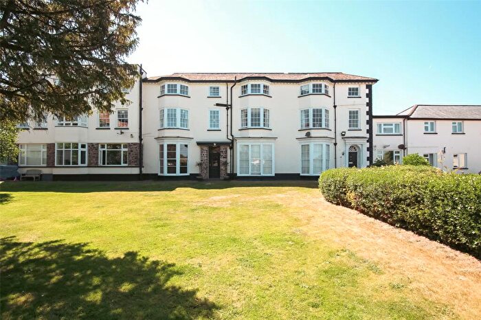 2 Bedroom Flat For Sale In York Place, Northam Road, Bideford, EX39