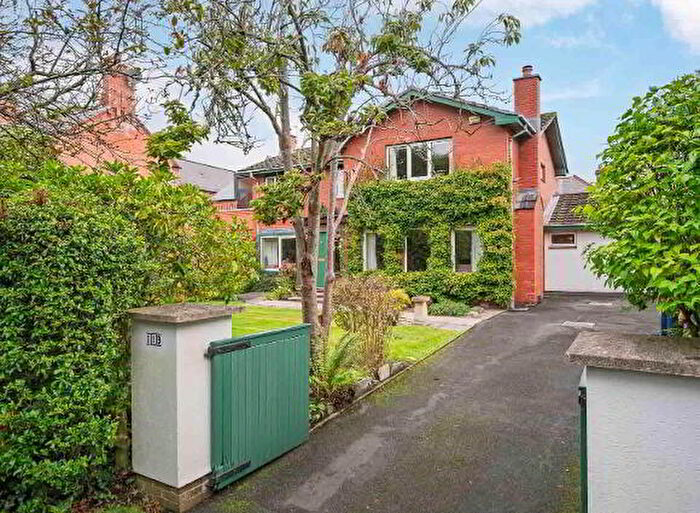 4 Bedroom Detached House For Sale In B Knockdene Park North, Belfast, BT5