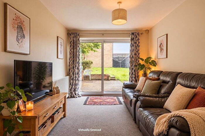 4 Bedroom End Of Terrace House For Sale In Otham Close, Canterbury, CT2
