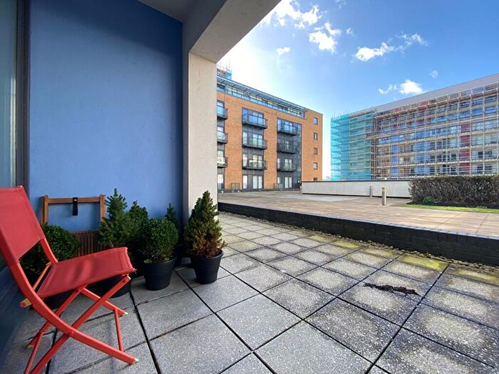 1 Bedroom Flat To Rent In Dover Court, Prospect Place, Cardiff Bay, CF11