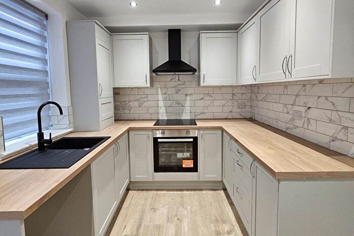 4 Bedroom Terraced House To Rent In Potter Street, Worksop, S80