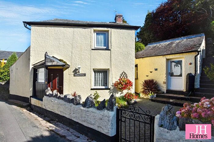 2 Bedroom Cottage For Sale In Sandside, Kirkby-in-Furness, Cumbria, LA17
