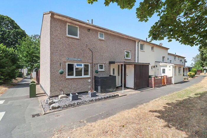 3 Bedroom End Of Terrace House For Sale In Fountains Garth, Bracknell, RG12