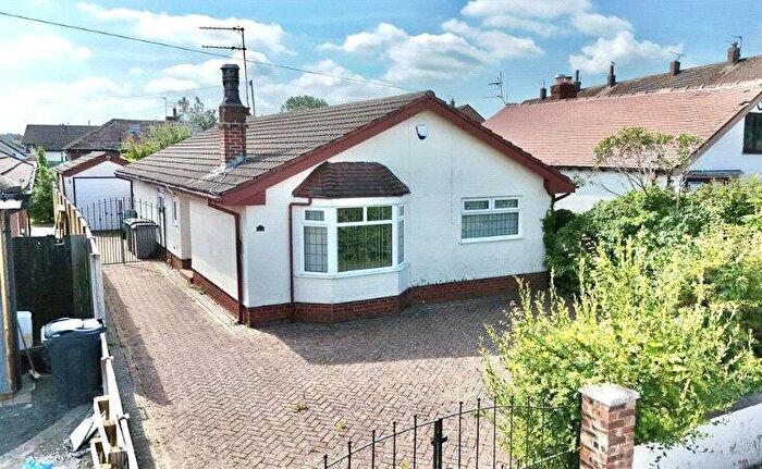 3 Bedroom Bungalow To Rent In Glasier Road, Moreton, CH46