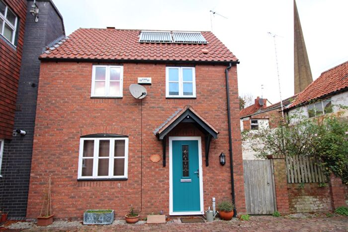 3 Bedroom Cottage To Rent In Priory Court, Bridgwater, TA6