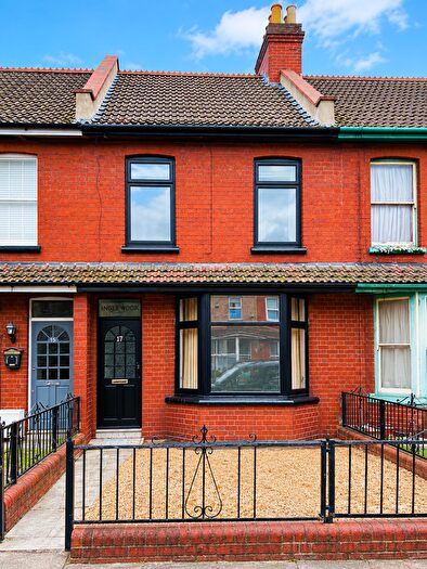 4 Bedroom Terraced House To Rent In Cook Street, Bristol, BS11