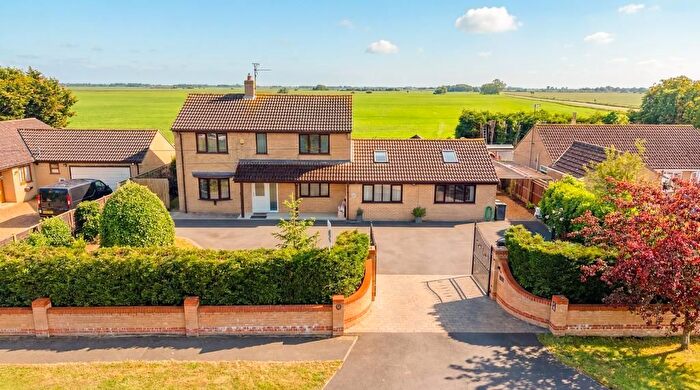 4 Bedroom Detached House For Sale In Jekils Bank, Holbeach St Johns, Spalding, Lincolnshire, PE12