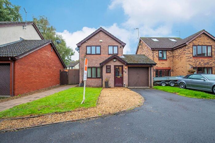 3 Bedroom Detached House For Sale In Pyle, Bridgend, CF33
