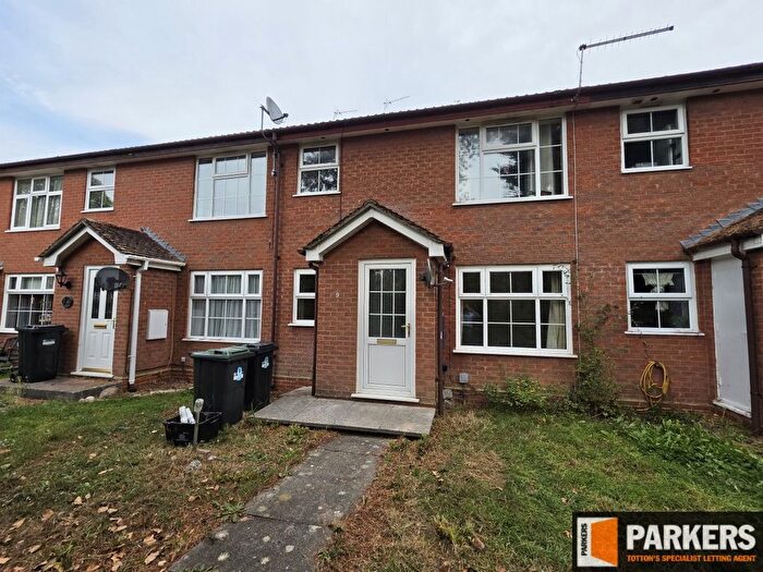 1 Bedroom Maisonette For Sale In The Bramblings, Totton, SO40