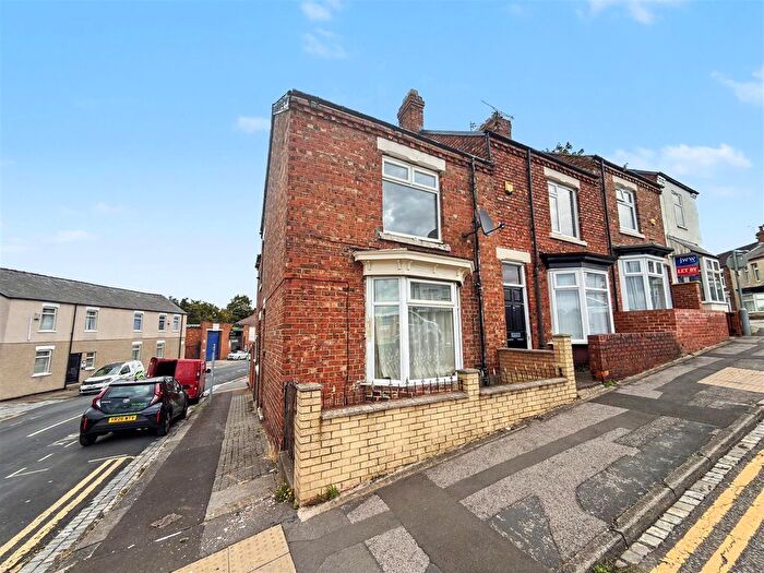 3 Bedroom Terraced House For Sale In Lodge Street, Darlington, DL1