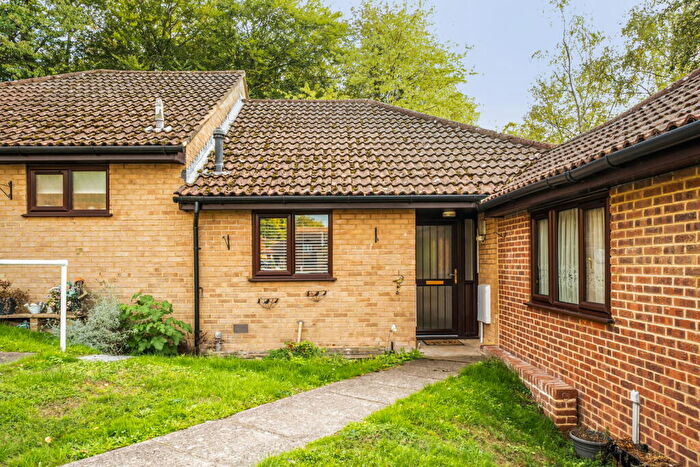 1 Bedroom Terraced Bungalow For Sale In A Beautifully Presented One-Bedroom Bungalow – No Forward Chain – Hempstead, ME7