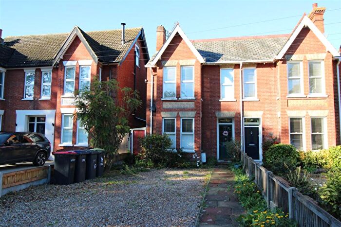 3 Bedroom Semi-Detached House To Rent In Canterbury Road, Herne Bay, CT6