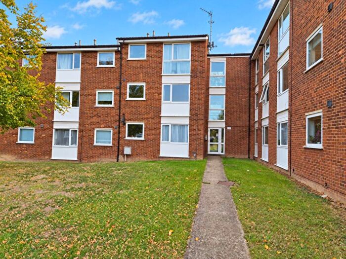 1 Bedroom Flat To Rent In Burns Road, Royston, SG8