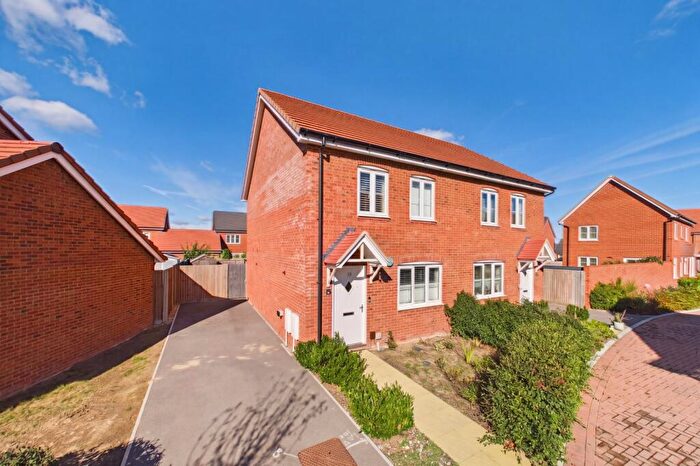 2 Bedroom Semi-Detached House For Sale In Box Place, Wokingham, RG41