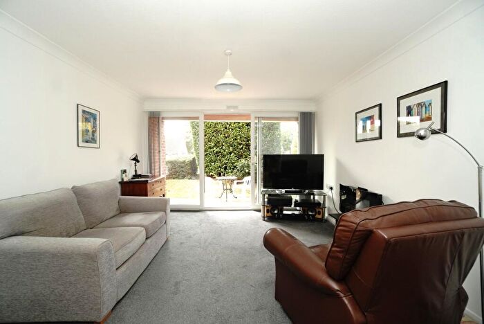 1 Bedroom Flat For Sale In Burns Road, Knightthorpe Court Burns Road, LE11