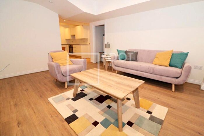 2 Bedroom Apartment To Rent In Albion House, Little Germany, BD1