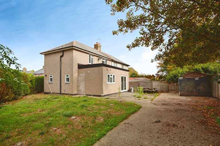 3 Bedroom Semi-Detached House To Rent In Sipson Way, Sipson, West Drayton, UB7
