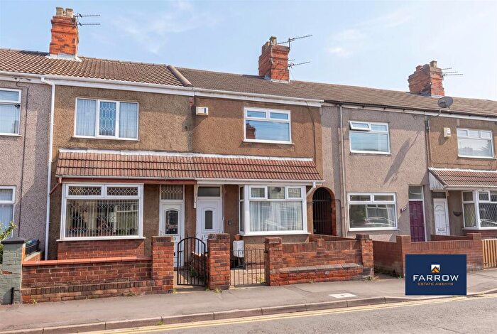 3 Bedroom Terraced House For Sale In Convamore Road, Grimsby, DN32