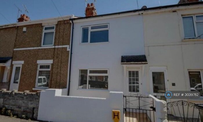2 Bedroom Terraced House To Rent In Omdurman Street, Swindon, SN2