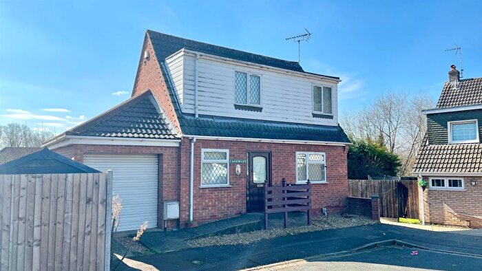 2 Bedroom Detached House For Sale In Fairmead Way, Peterborough, PE3