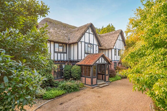 7 Bedroom Property For Sale In Wentworth Drive, Virginia Water, GU25