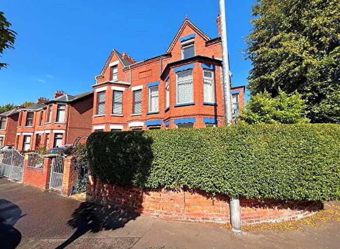 4 Bedroom House For Sale In Cliftonville Road, Belfast, BT14