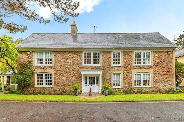 2 Bedroom Flat For Sale In Coronation Road, Totnes, Devon, TQ9