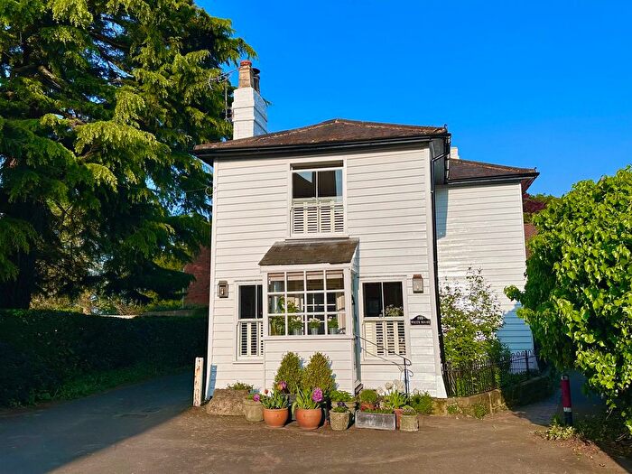 3 Bedroom Detached House For Sale In Church Street, Wadhurst, East Sussex, TN5