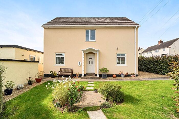 3 Bedroom Semi-Detached House For Sale In Balch Road, Wells, BA5