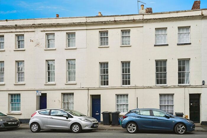 5 Bedroom Flat For Sale In Oxford Street, Gloucester, Gloucestershire, GL1