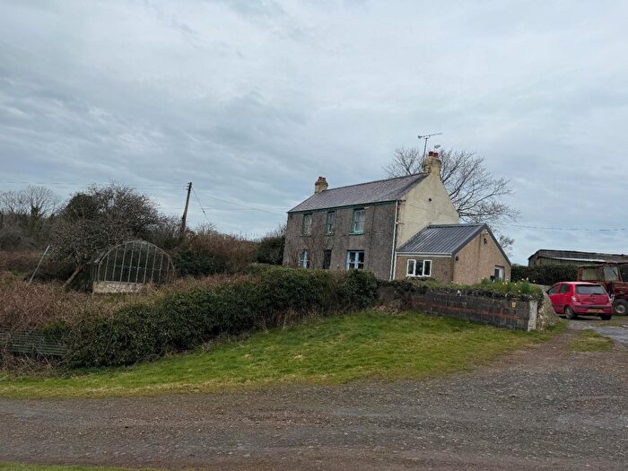 4 Bedroom Smallholding For Sale In Rickeston, Milford Haven, SA73