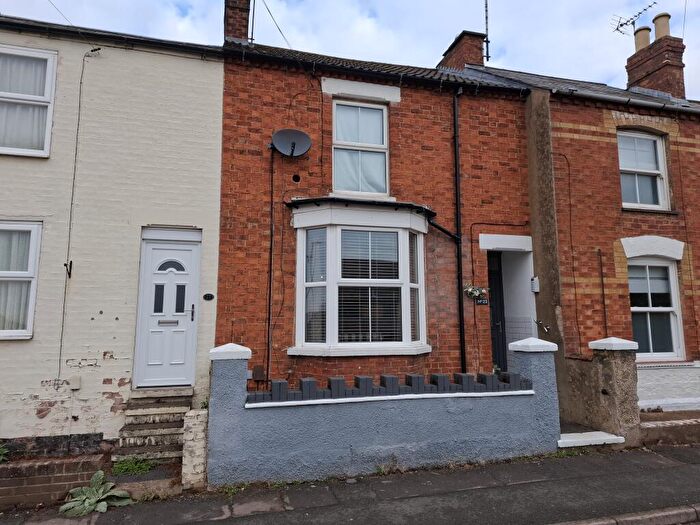 2 Bedroom Terraced House For Sale In Wellingborough Road, Northampton, NN6