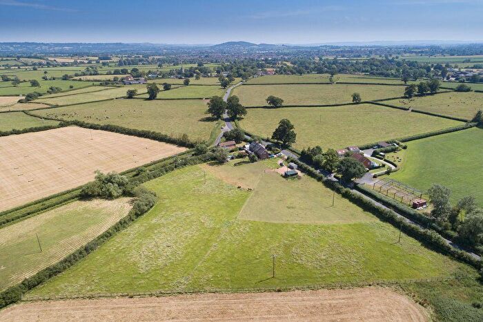 4 Bedroom Semi-Detached House For Sale In Milton On Stour, Land, Equestrian, SP8