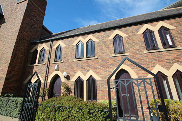 2 Bedroom Apartment To Rent In Jacobins Chare, Newcastle, NE1