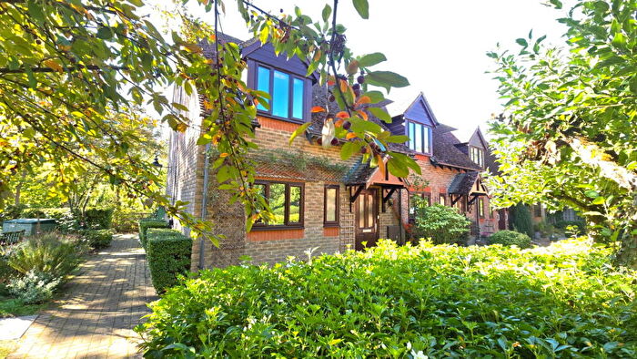 2 Bedroom Retirement Property For Sale In Watermill Court, Bath Road, Woolhampton, Reading, RG7