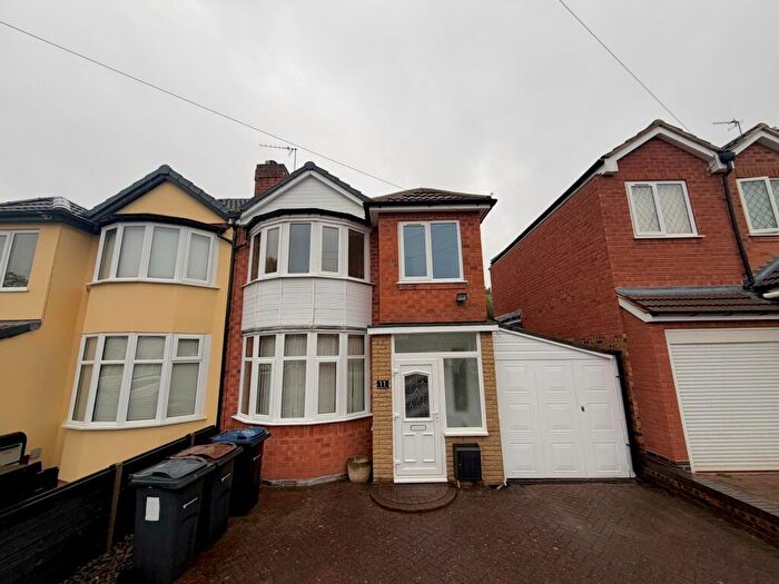 3 Bedroom House To Rent In Morestead Road, B26