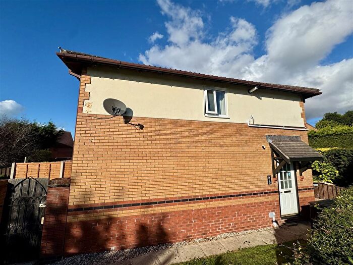 2 Bedroom End Of Terrace House For Sale In Lewis Way, Chepstow, NP16