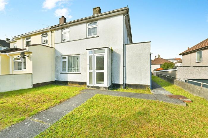 2 Bedroom Semi-Detached House For Sale In Ringmore Way, Plymouth, PL5