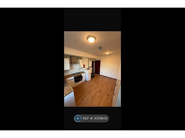 Studio To Rent In Edmonton Hostel, London, N9