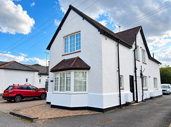 2 Bedroom Maisonette To Rent In Eastwick Road, Great Bookham, KT23